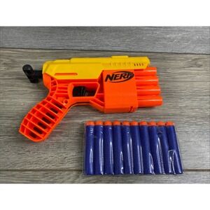 Nerf Alpha Strike Blaster Fang QS-4 Elite w 10 New Darts
